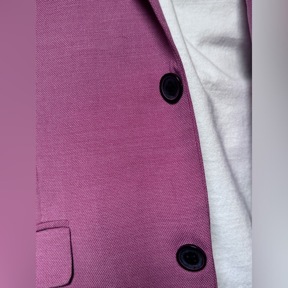 Blazer - Picture 2 of 4